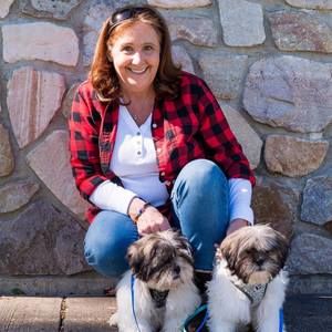 Meet your Posher, Debbie